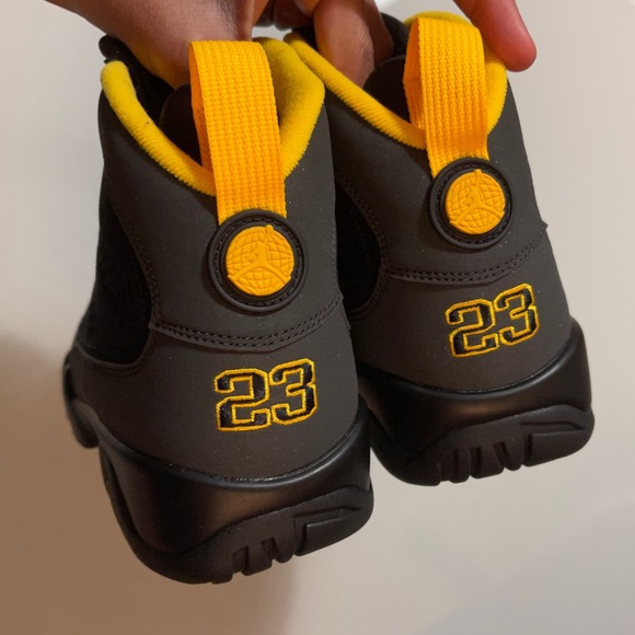 SOLD NIB Jordan 9 University Gold - Picture 4 of 13